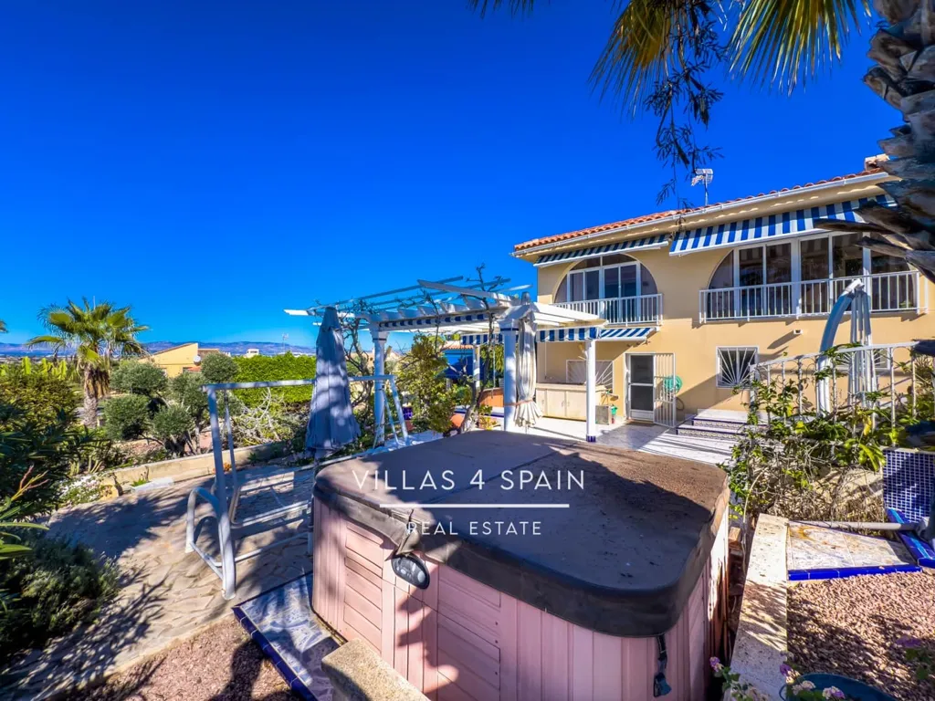 Esterno - Villa with Golf Course Views in Ciudad Quesada