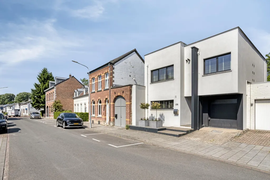 Maison 6 pièces à Maastricht