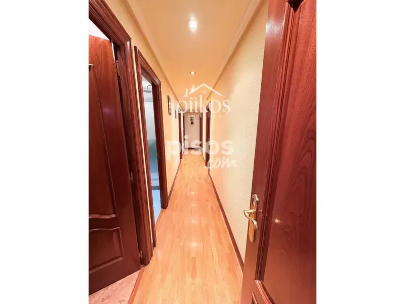 Entrée - Apartment with Terrace in Garrido Norte