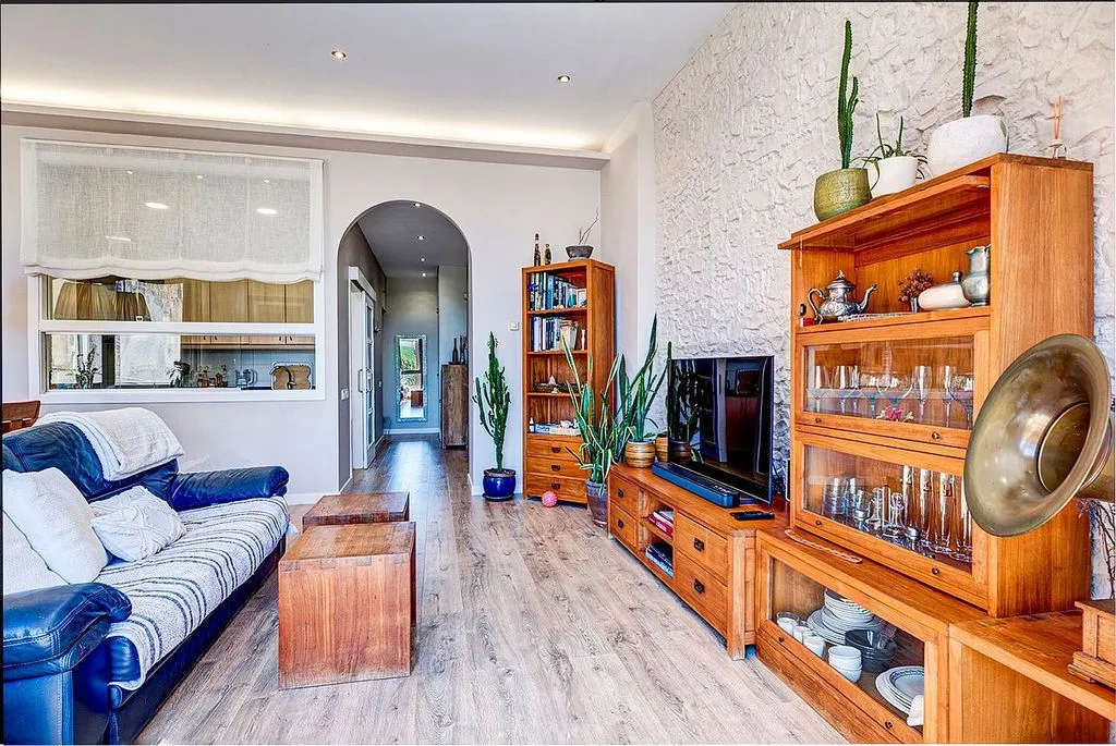 Elutuba - Apartment with Industrial Charm in Igualada Centre