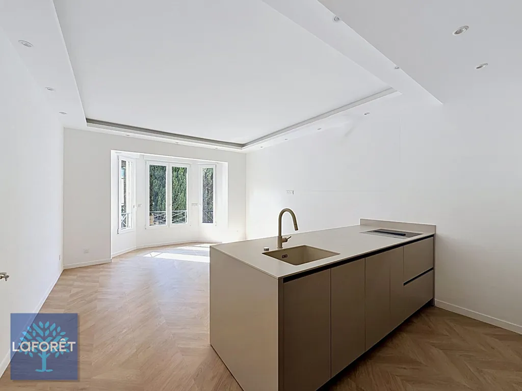 Köök - Renovated 2-Bed Flat near Croisette, Cannes