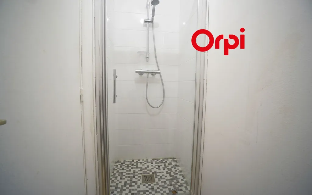 Salles de bain - Appartement T2 Centre-Ville à Bernay