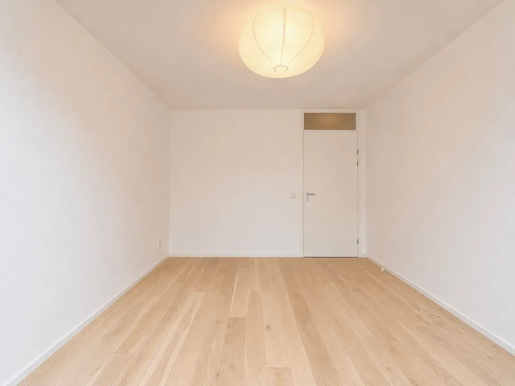 Rooms - Furnished Apartment with Balcony in Amsterdam