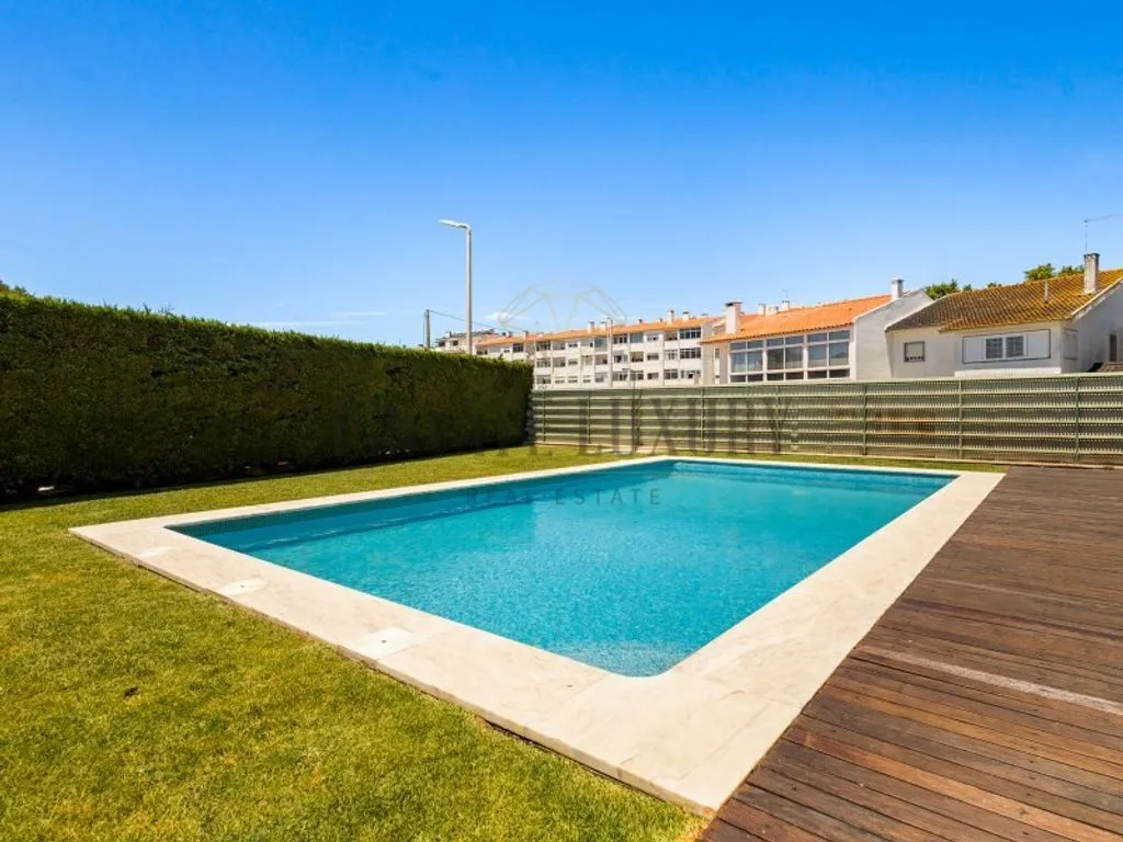 Pool - Luxury Semidetached House with Pool in Cascais