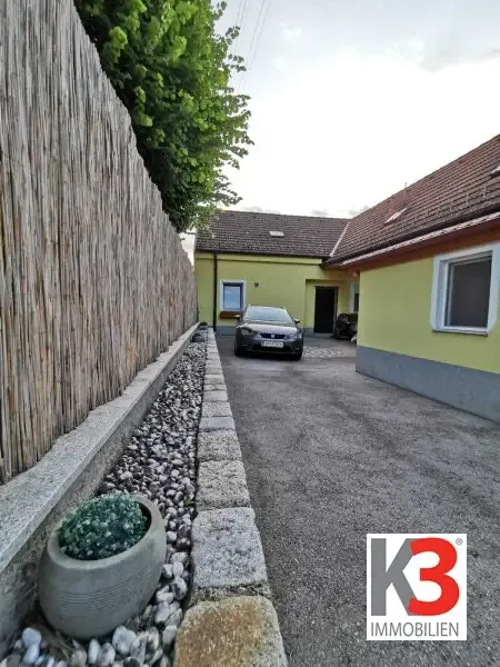 Extérieur - Barrier-Free Bungalow with Workshop in Quiet Area