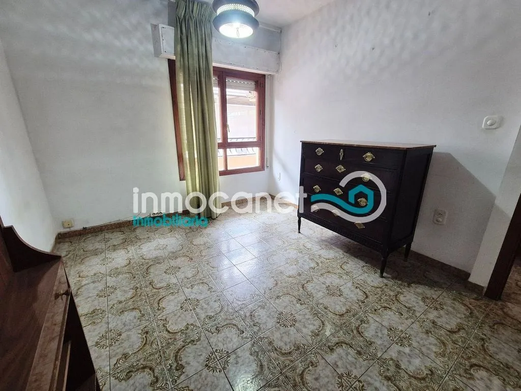 Magamistoad - Apartment with Balcony and Terrace in Oliva