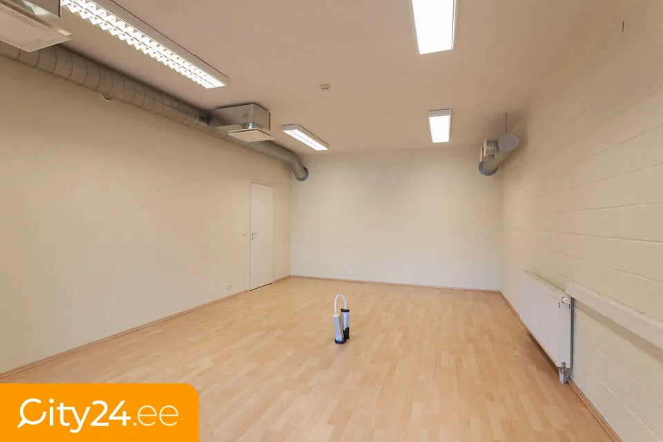 Stanze - Stock-Office Space with Retail in Peetri