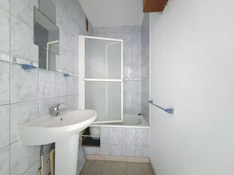 Vannitoad - Studio with Garden Access in Nancy