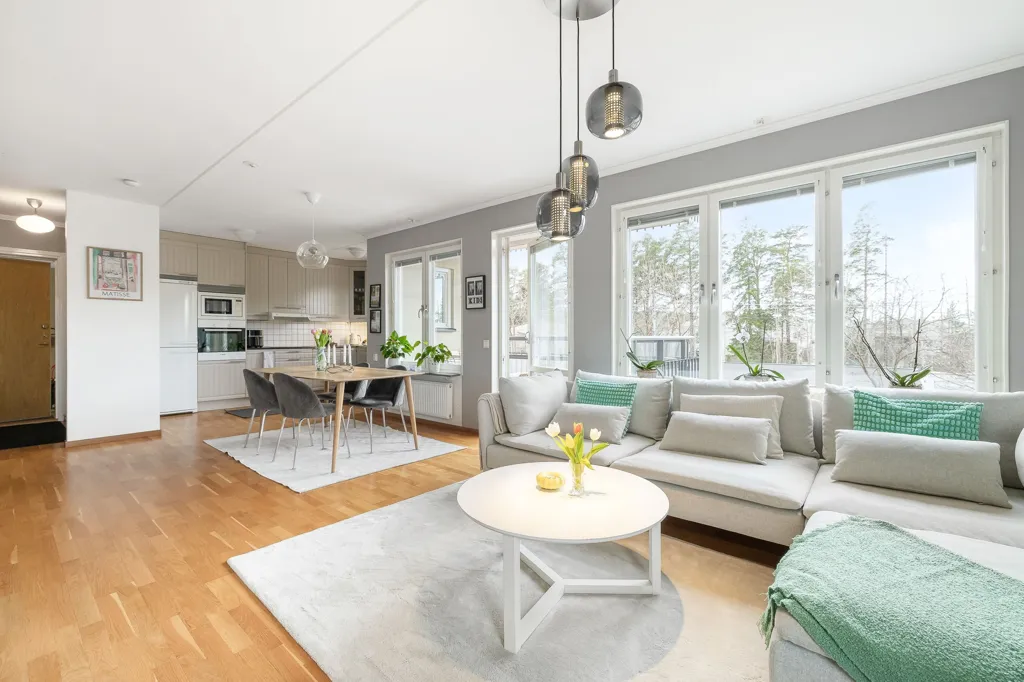 Séjour - Apartment with Balcony in Vallentuna