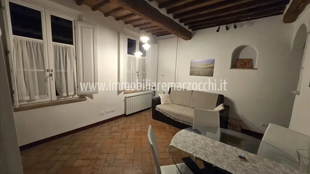 Elutuba - Rustic-Style Flat in Siena's Historic Centre