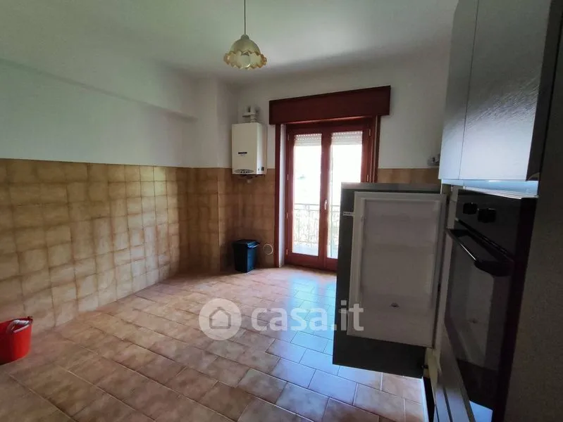 Cuisine - Spacious Apartment with Terrace in Montella
