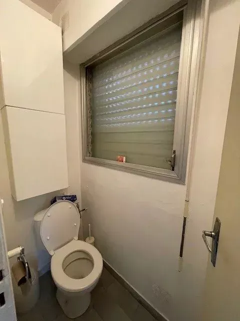 Vannitoad - 2-Bedroom Apartment with Terrace in Le Cannet