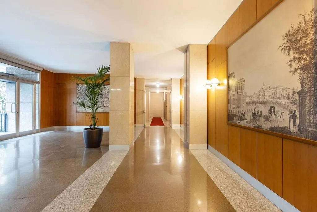 Entrée - Luxury Studio in Elegant Building, Milan