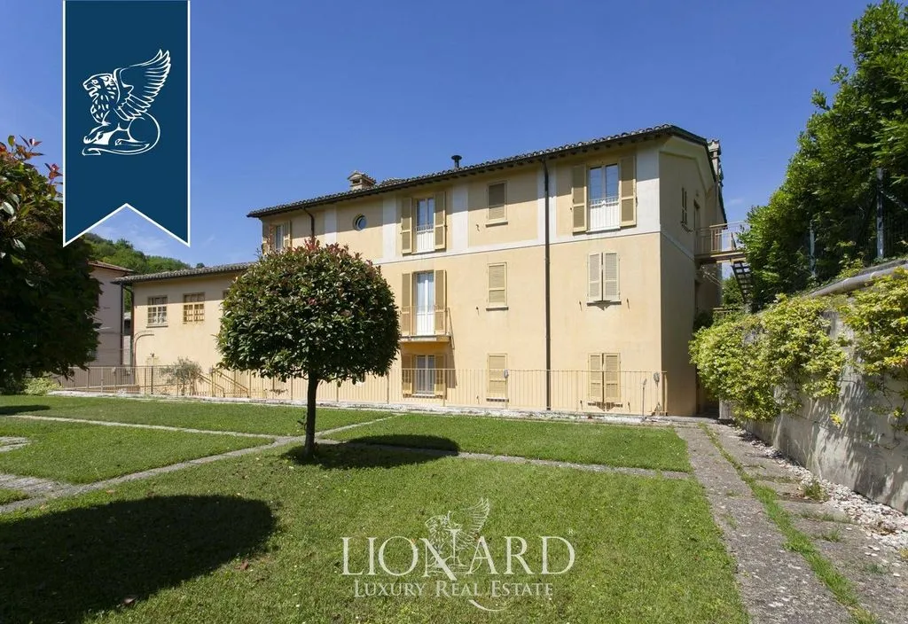 Aed - Luxury Hotel with Historical Features in Spoleto