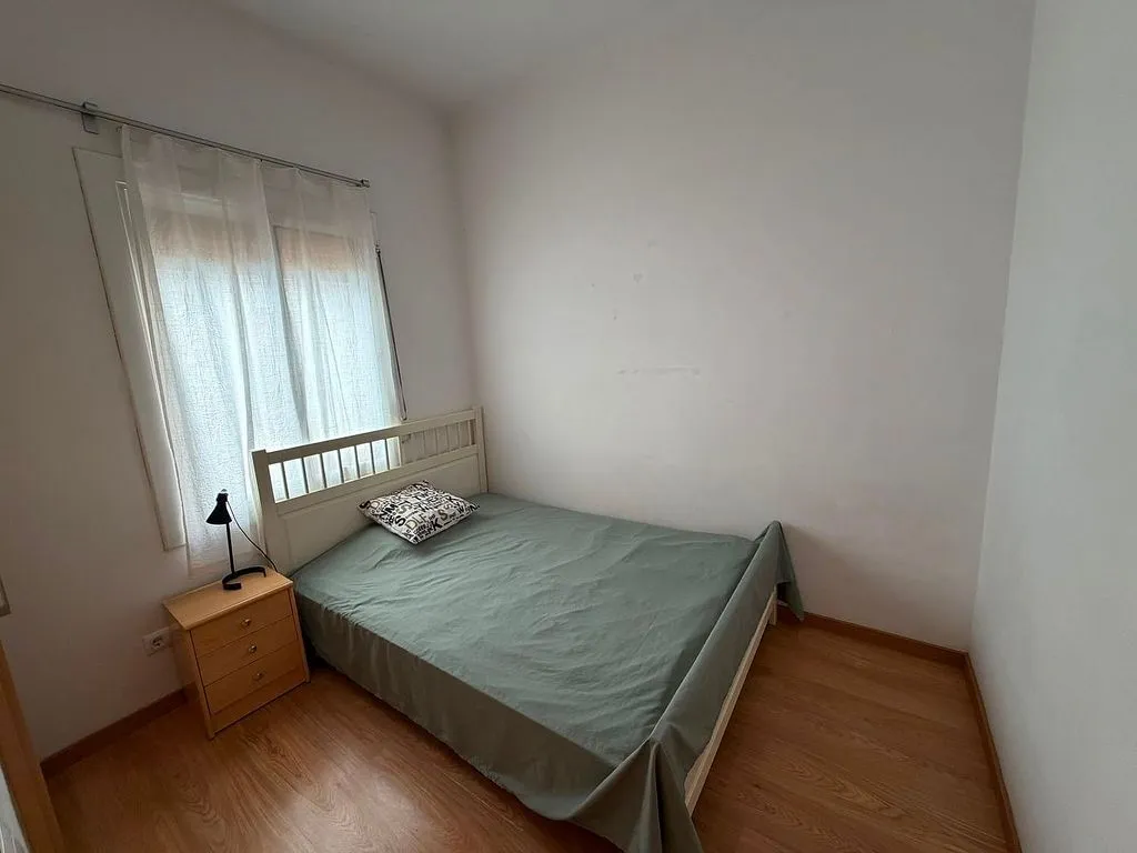 Bedrooms - Apartment with Balcony in Eixample
