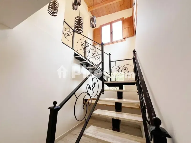 Pièces - Maison 4 pièces à ES