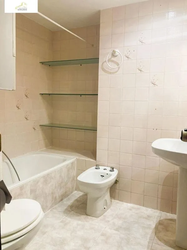Salles de bain - Fully Furnished Flat with Garden in Benimaclet