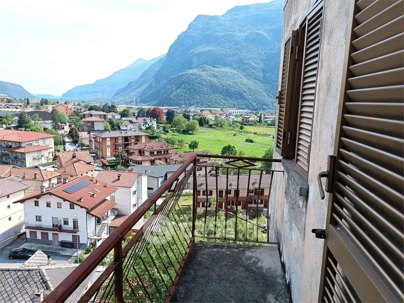 Balcon - Character House with Terraces in Pont-Saint-Martin