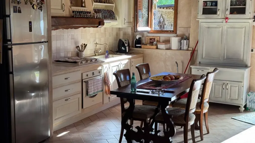 Köök - Rustic Cottage with Garden in Reggello