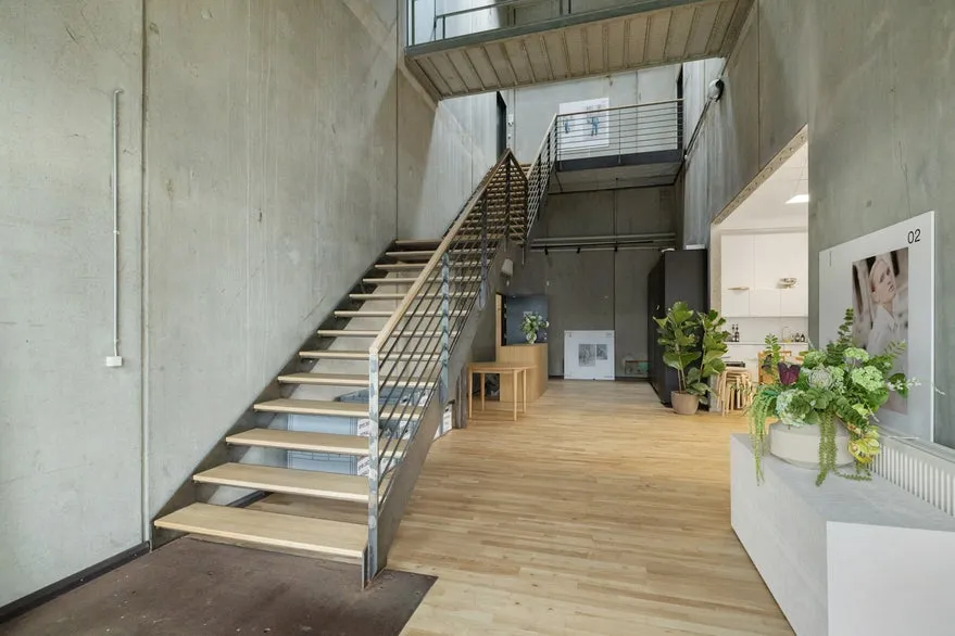Pièces - Creative Office in Industrial Setting on Mellemarmen