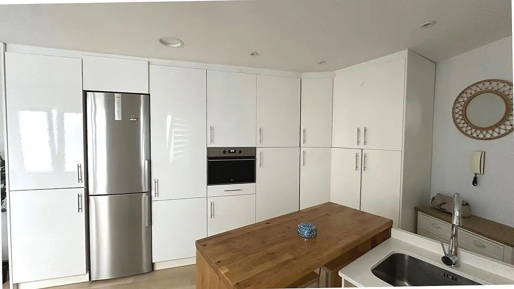 Köök - Apartment with Balcony in Castro Centre