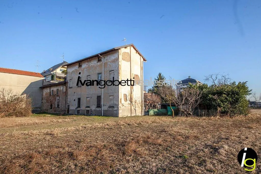 Välivaade - Rustic Farmhouse with Views in Busto Arsizio