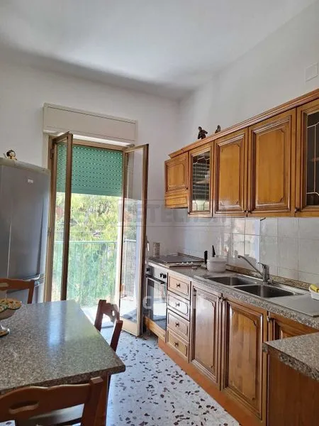 Köök - Apartment with Balcony and Panoramic View in Caltanissetta