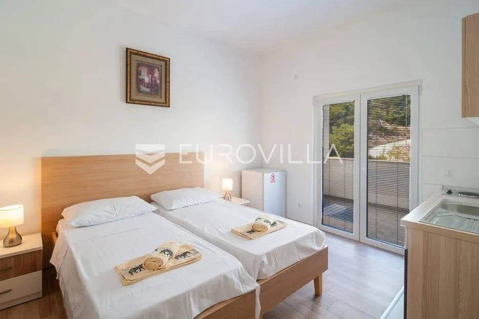 Magamistoad - House with Sea View in Brac, Splitska