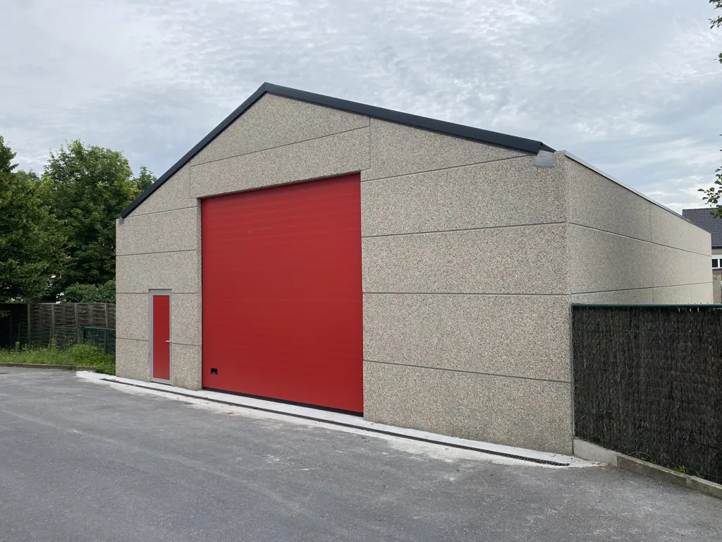 Esterno - Warehouse for Rent with Drive-Thru in Izegem