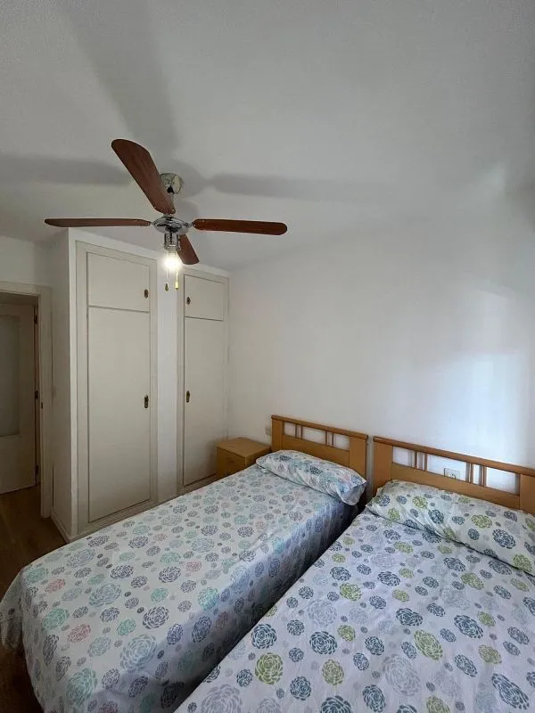 Chambres - Apartment with Pool in La Pobla de Farnals