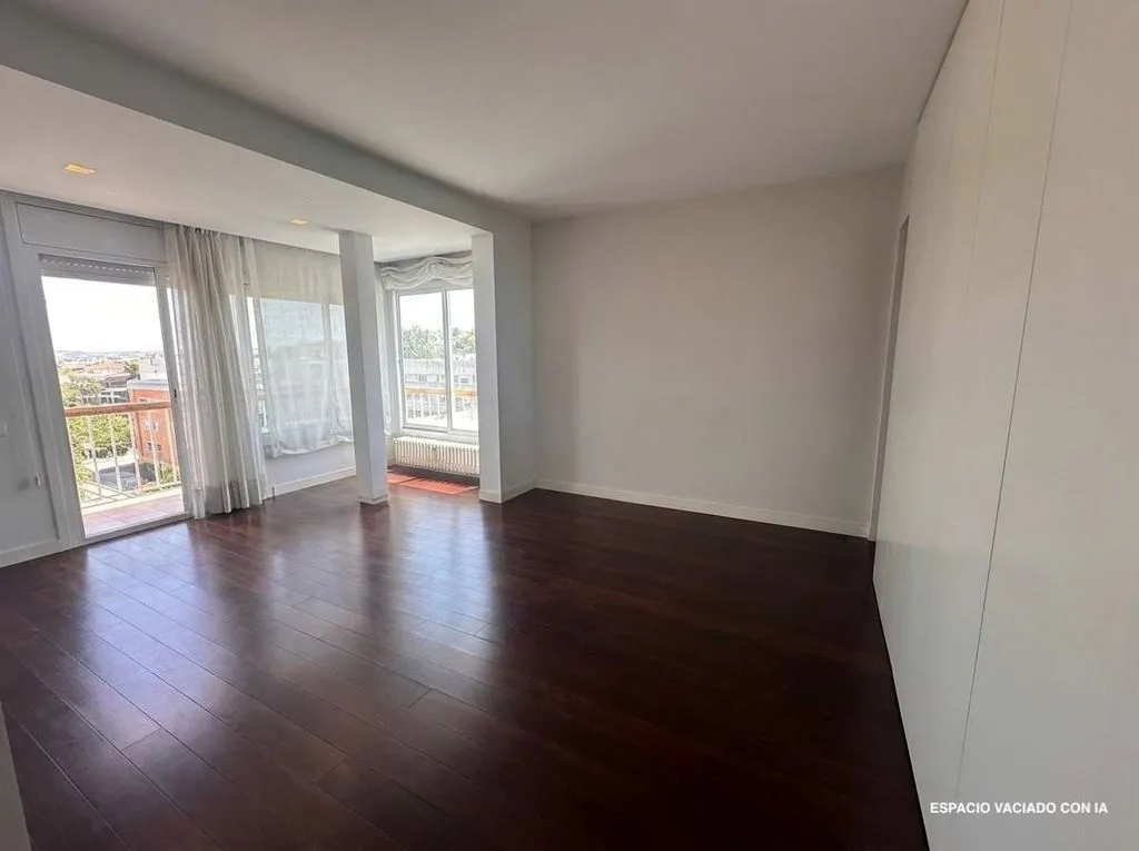 Rooms - Luxury Flat with Pool on Arroyofresno Street, Madrid