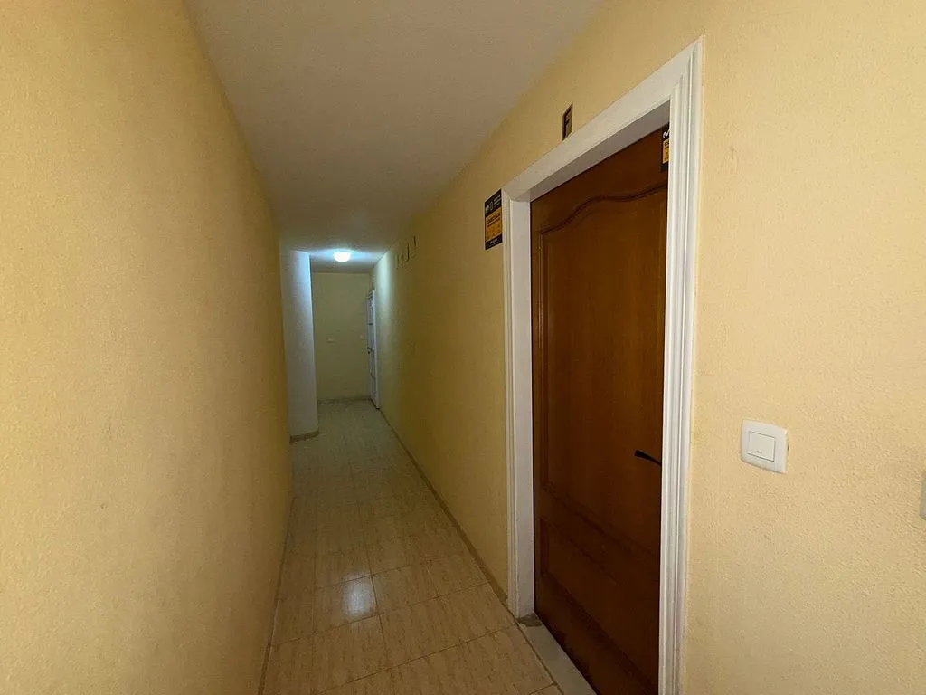 hallway_entrance