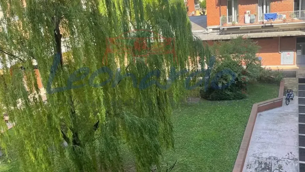 Jardin - Apartment with Balcony in Piacenza