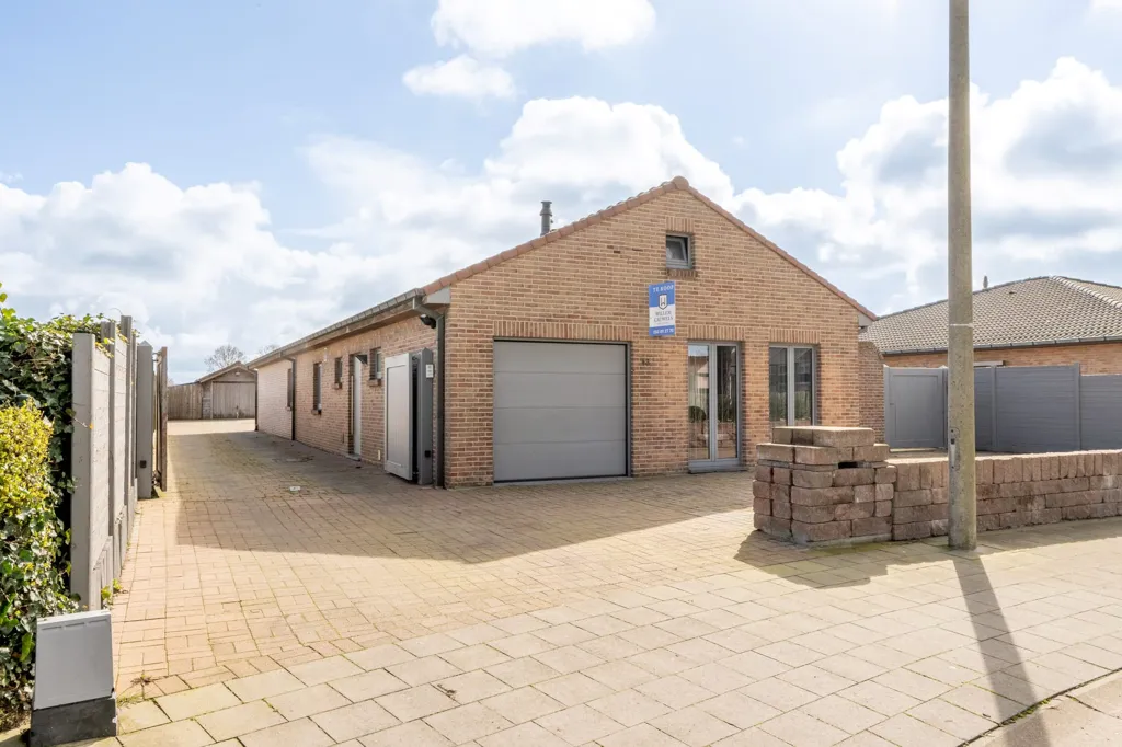 Exterior - Bungalow-Villa with Pool in Lissewege