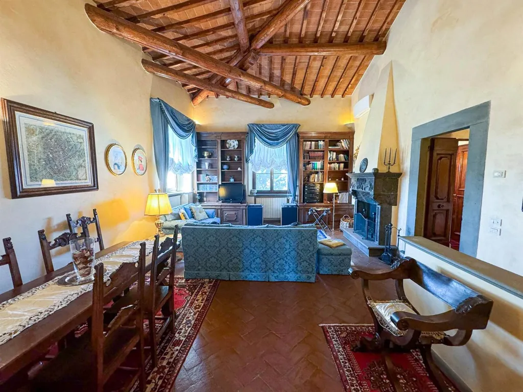 Salle à manger - Restored Apartment in Scandicci Convent