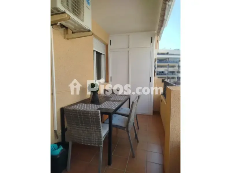 Rõdu - Duplex with Balcony and Pool in Sagunto