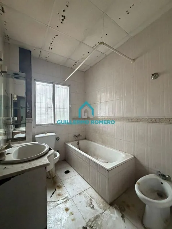 Salles de bain - Chalet with Multiple Possibilities in Coria del Río