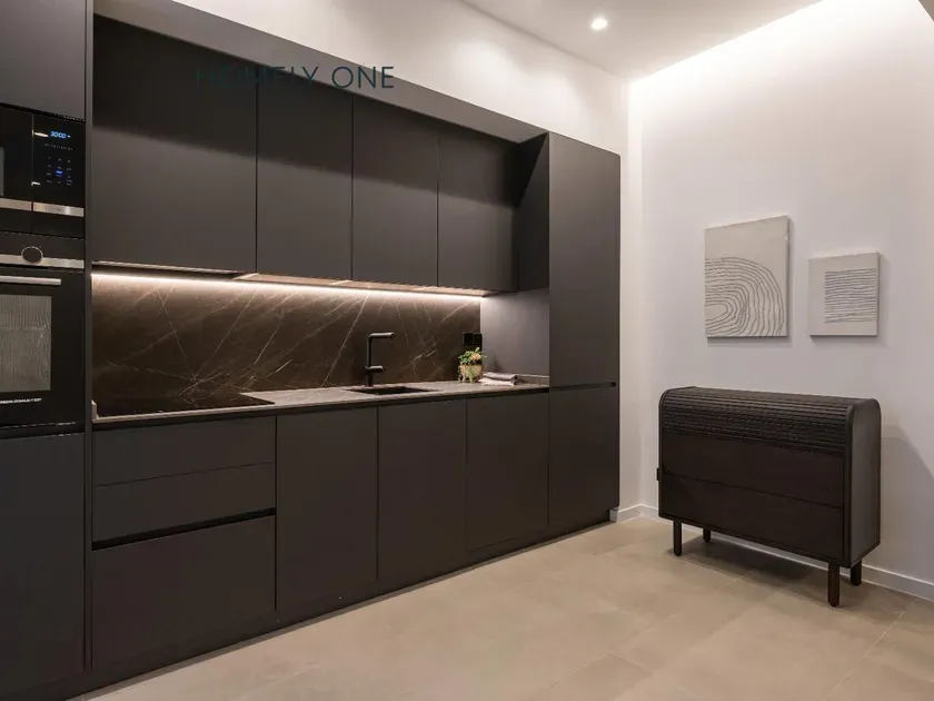 Cucina - Classical Townhouse with Private Pool in Madrid Centre