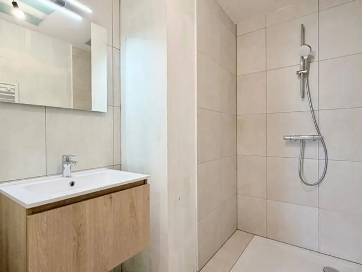 Appartement 3 chambres à BE