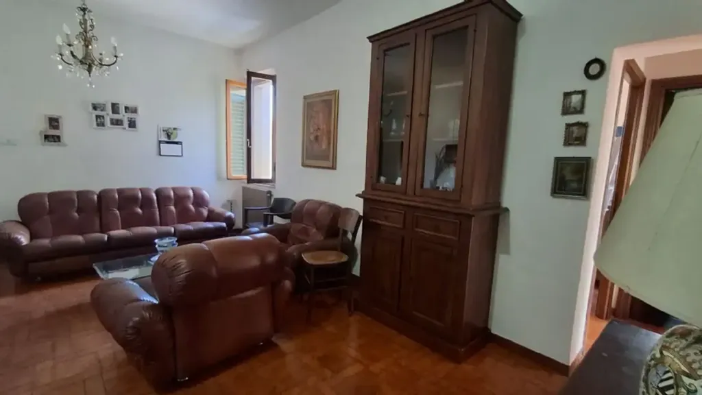 Appartement 4 pièces à IT