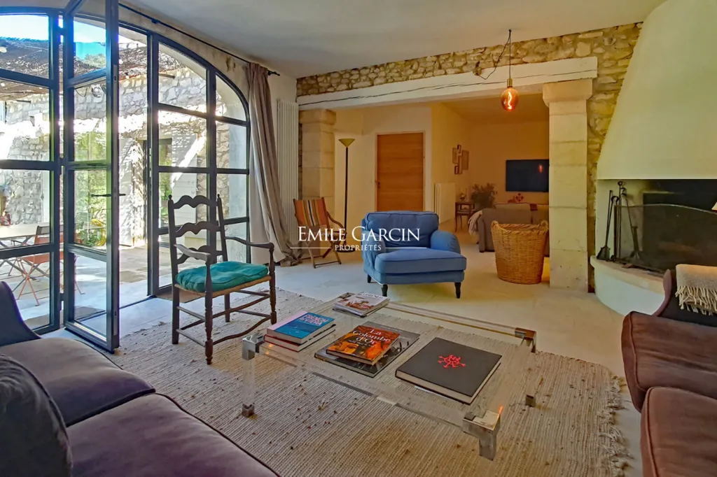 Living Room - Mas with Pool and Garden in Luberon