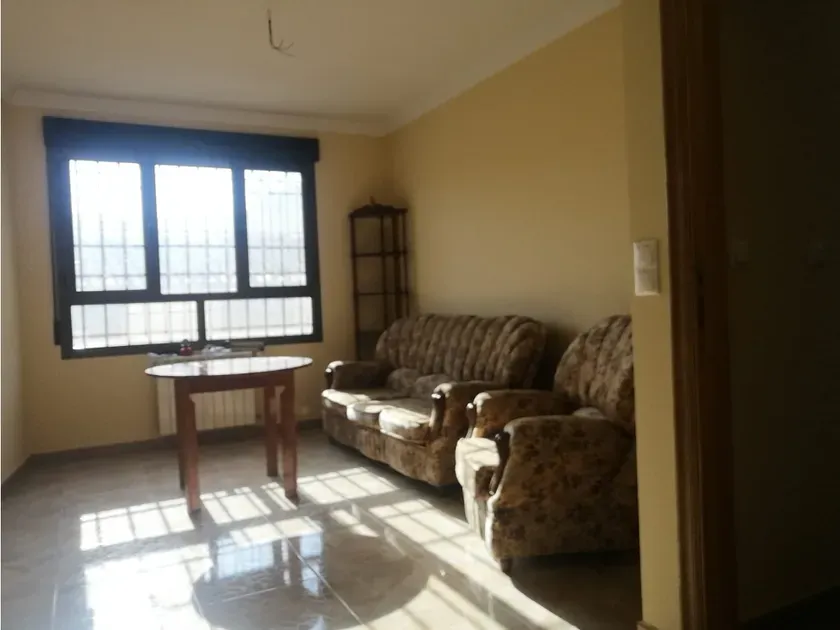 Elutuba - Ground Floor Flat with Patio in Villarrobledo