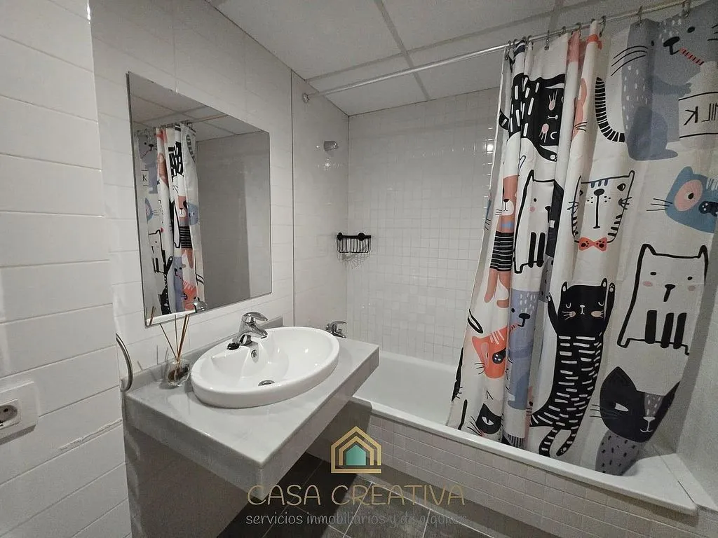 Bathrooms - Apartment with Balcony in Náquera