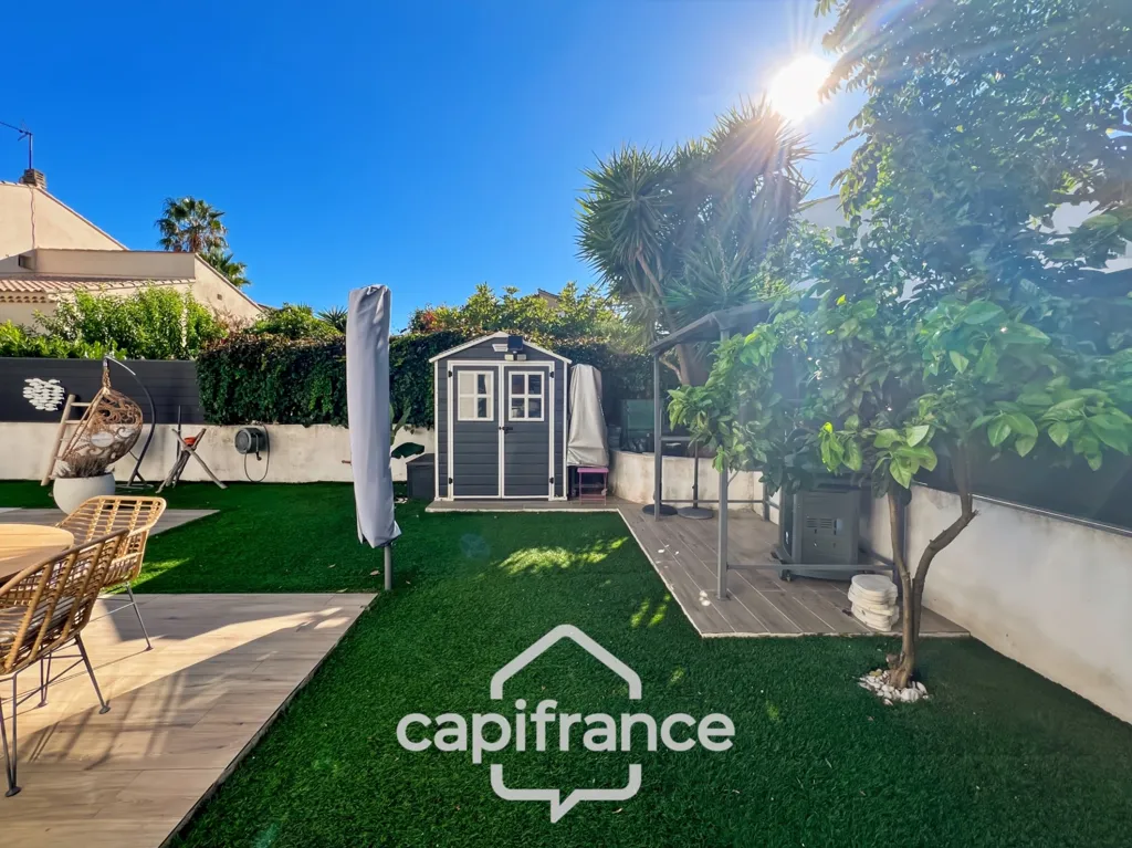 Terrass - Contemporary House with Pool in La Garde
