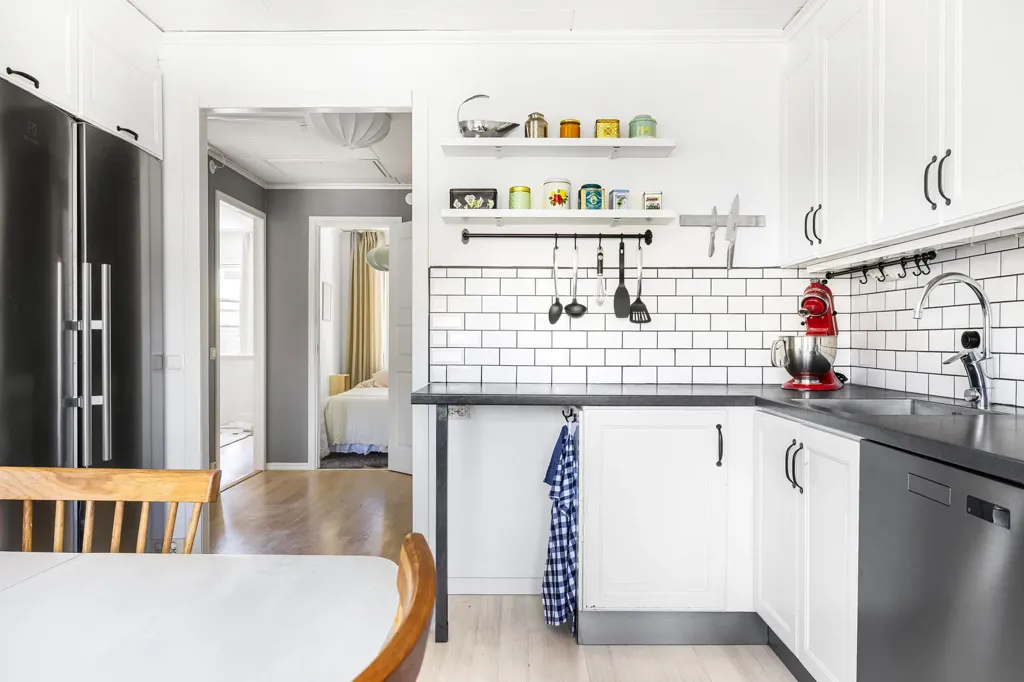 Cuisine - Terraced House with Garden in Hjulsbro, Linköping