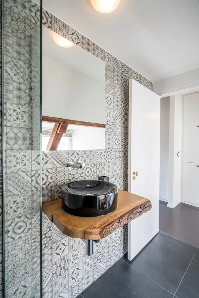 Bathrooms - Renovated Apartment with Garden View in Amsterdam