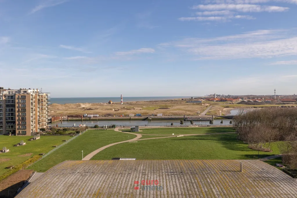 Giardino - Penthouse with Panoramic Views in Nieuport-Bains