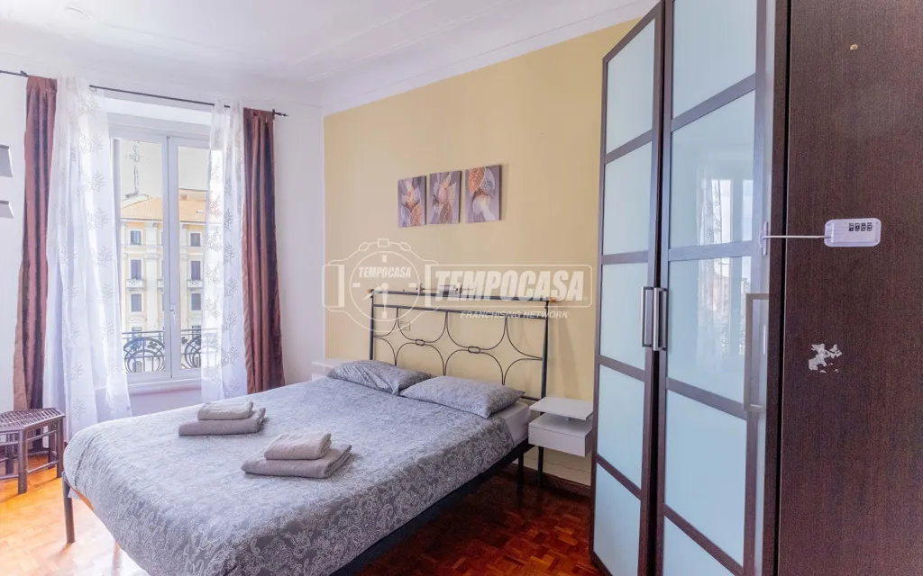 Chambres - Armed Two-Bedroom Apartment in Milan