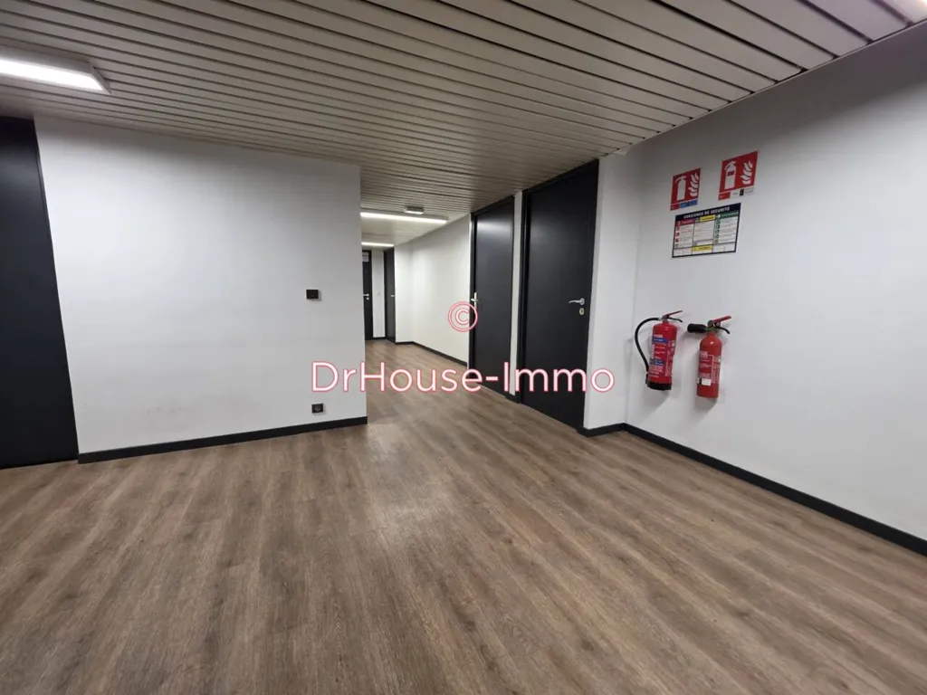 Entrée - Bureau de 33 m² à Villeneuve-d'Ascq