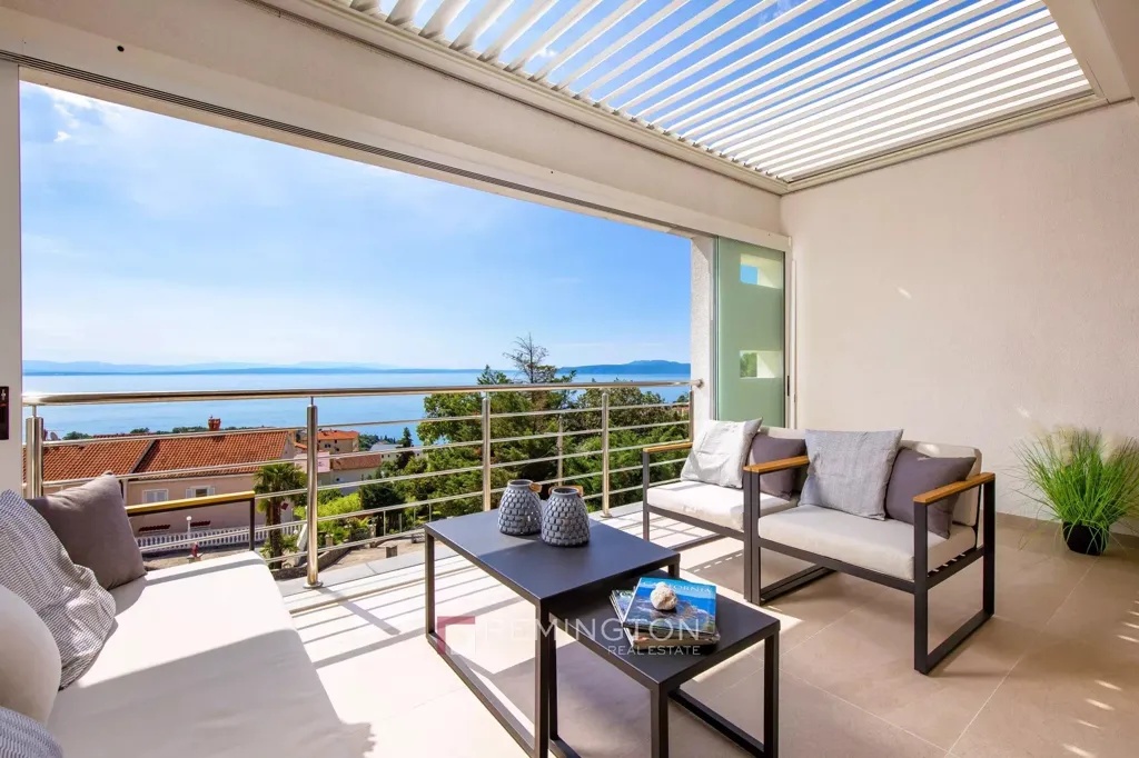 Terrasse - Modern Apartment with Sea View in Opatija